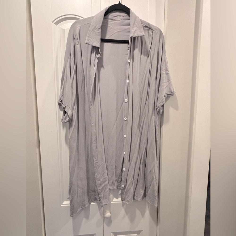 CUPSHE - linen style grey shirt